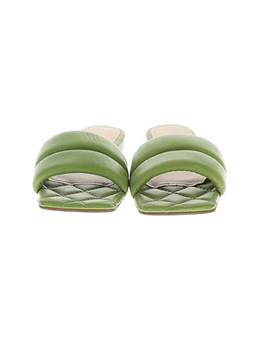 2 shoe size - 5 (UK)