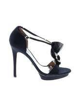 1 shoe size - 9