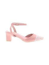 1 shoe size - 9