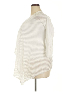 4 size - 18 W