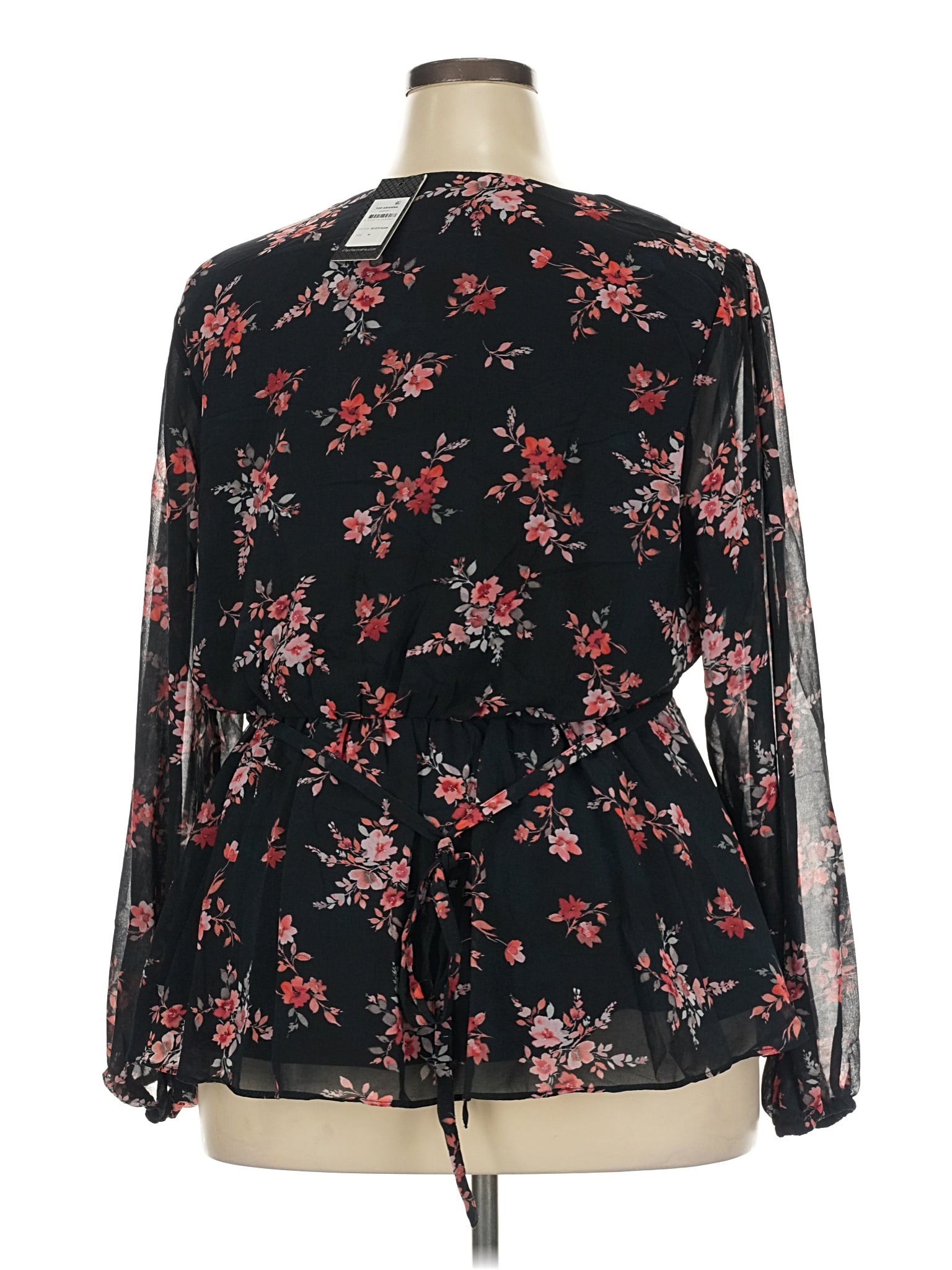 2 size - 18 W (M) W