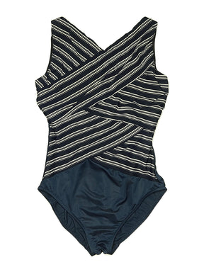 1 size - Lg (estimated)