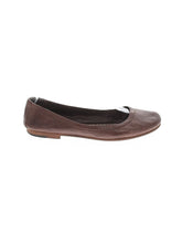 1 shoe size - 6 1/2