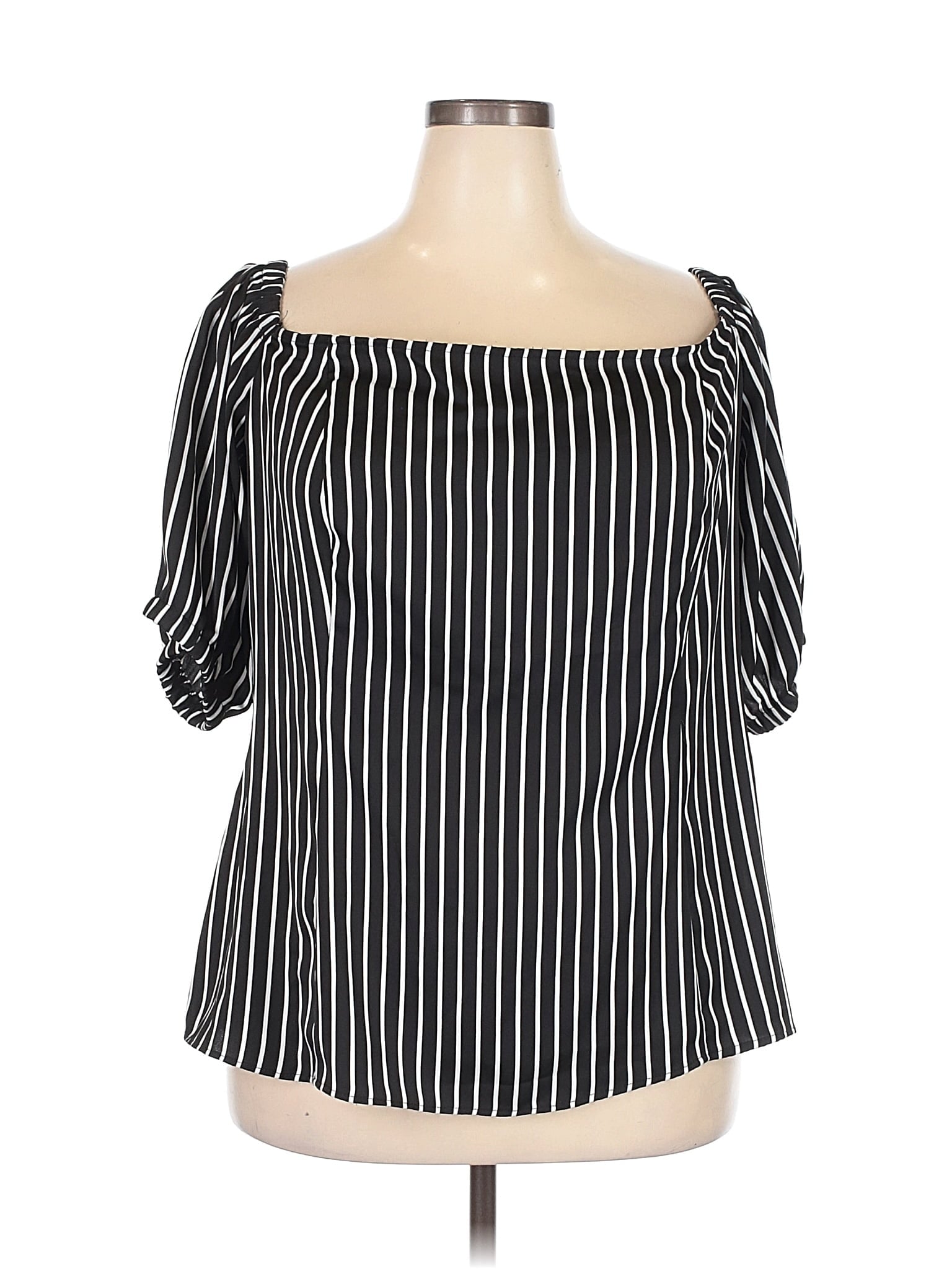 1 size - 18 W (M) W