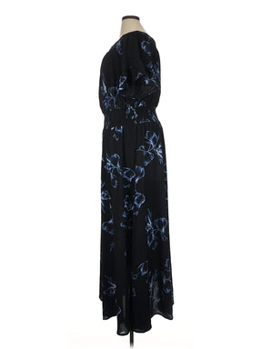4 size - 16 (S) W