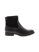 1 shoe size - 7