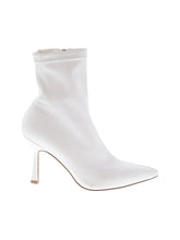 1 shoe size - 5