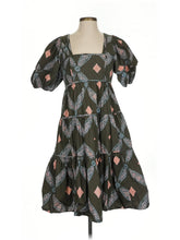 1 size - 1 (Estimated)