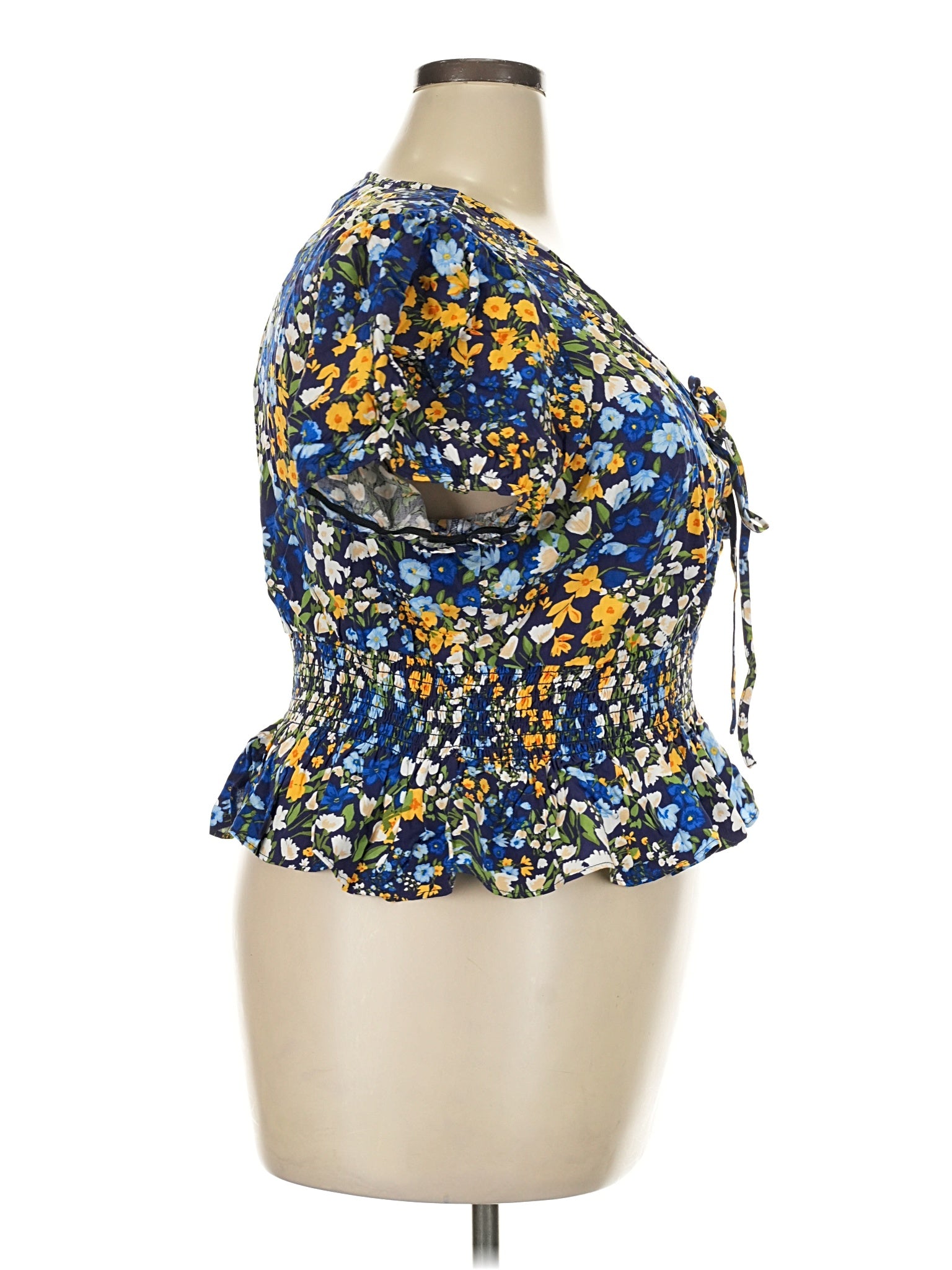 3 size - 18 W (M) W