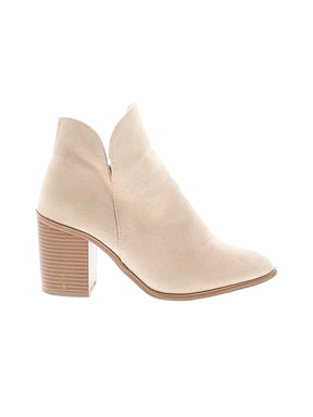 1 shoe size - 7