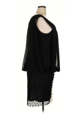 4 size - 18 W (M) W