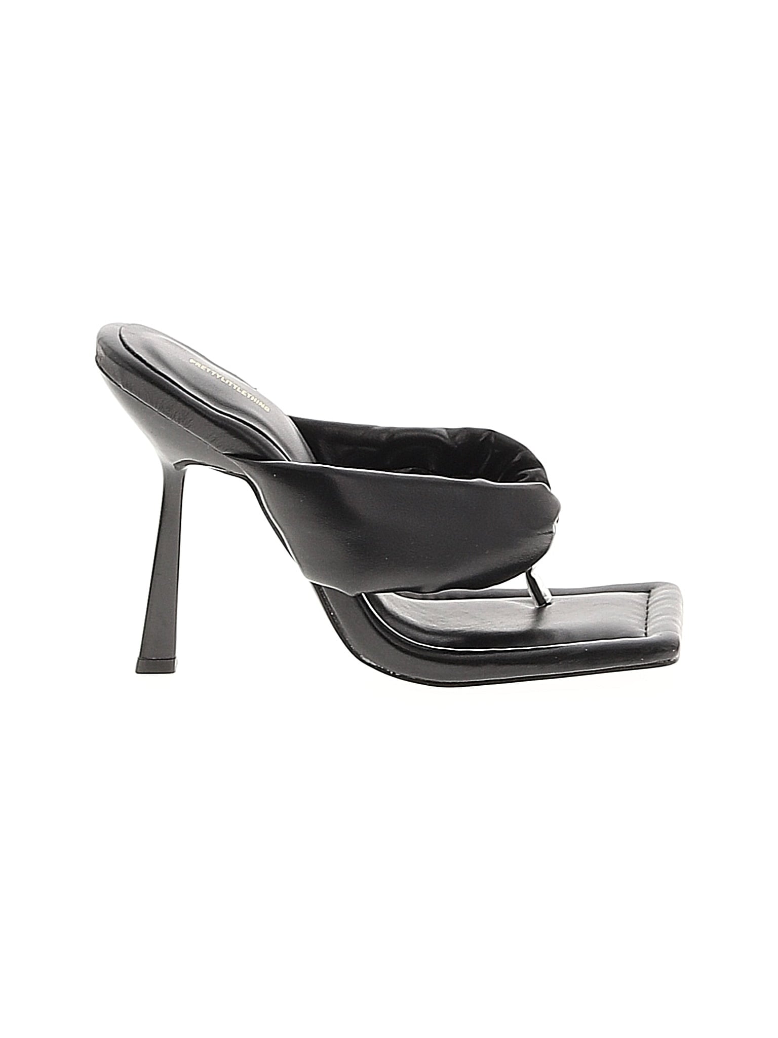 1 shoe size - 4