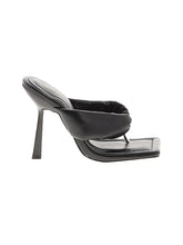 1 shoe size - 4