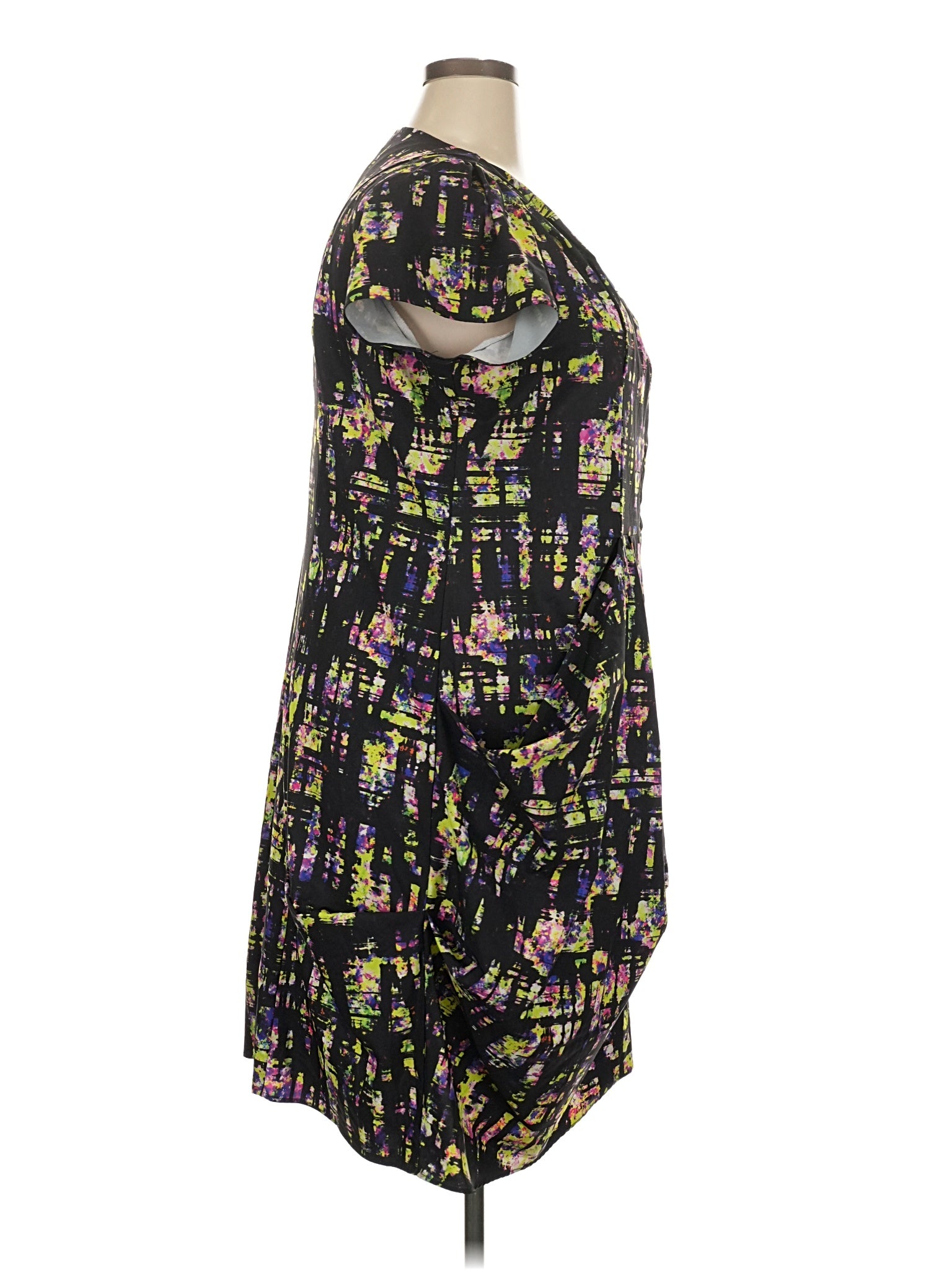 3 size - 20 W (L) W