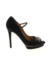 1 shoe size - 10