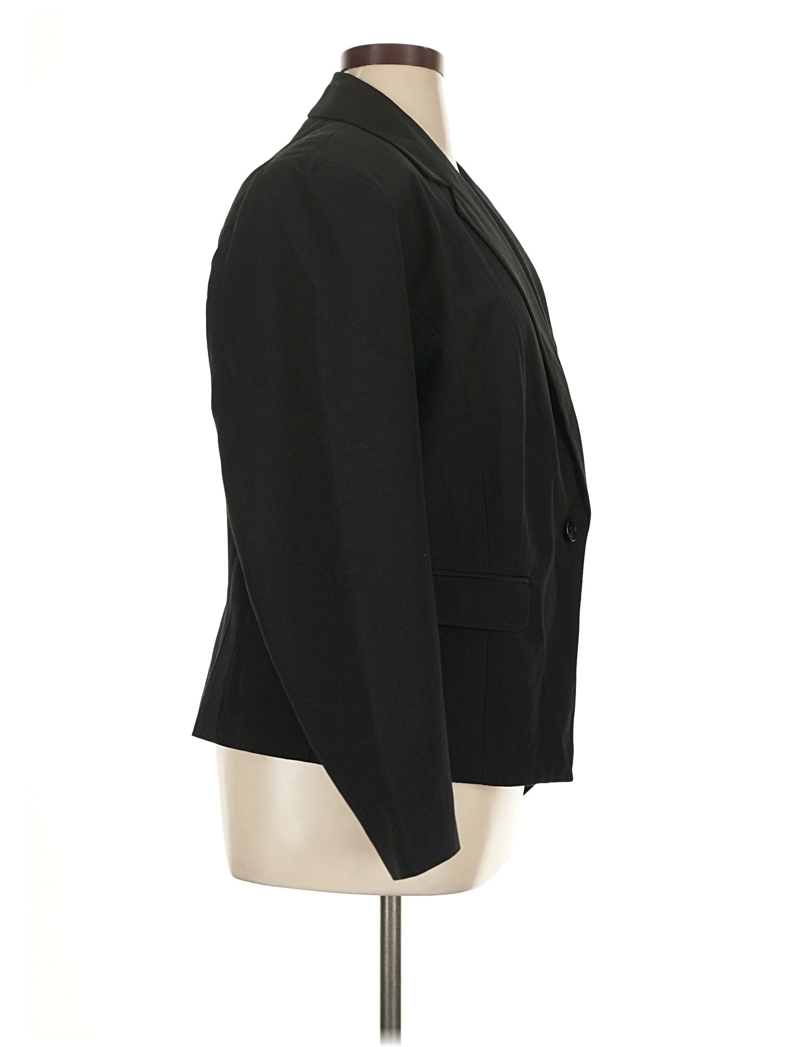 3 size - 16 W