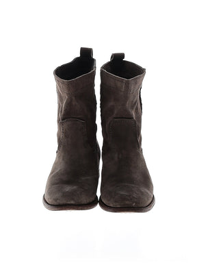 2 shoe size - 7