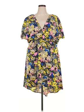 1 size - 18 W (M) W