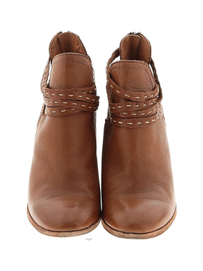 2 shoe size - 9