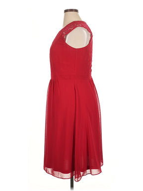 4 size - 14 W (XS) W