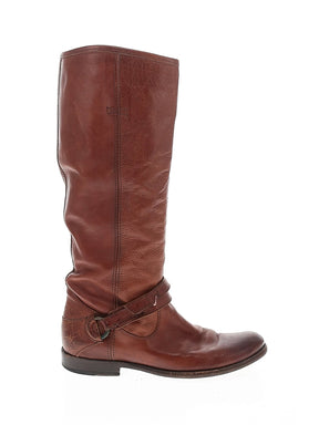 1 shoe size - 8