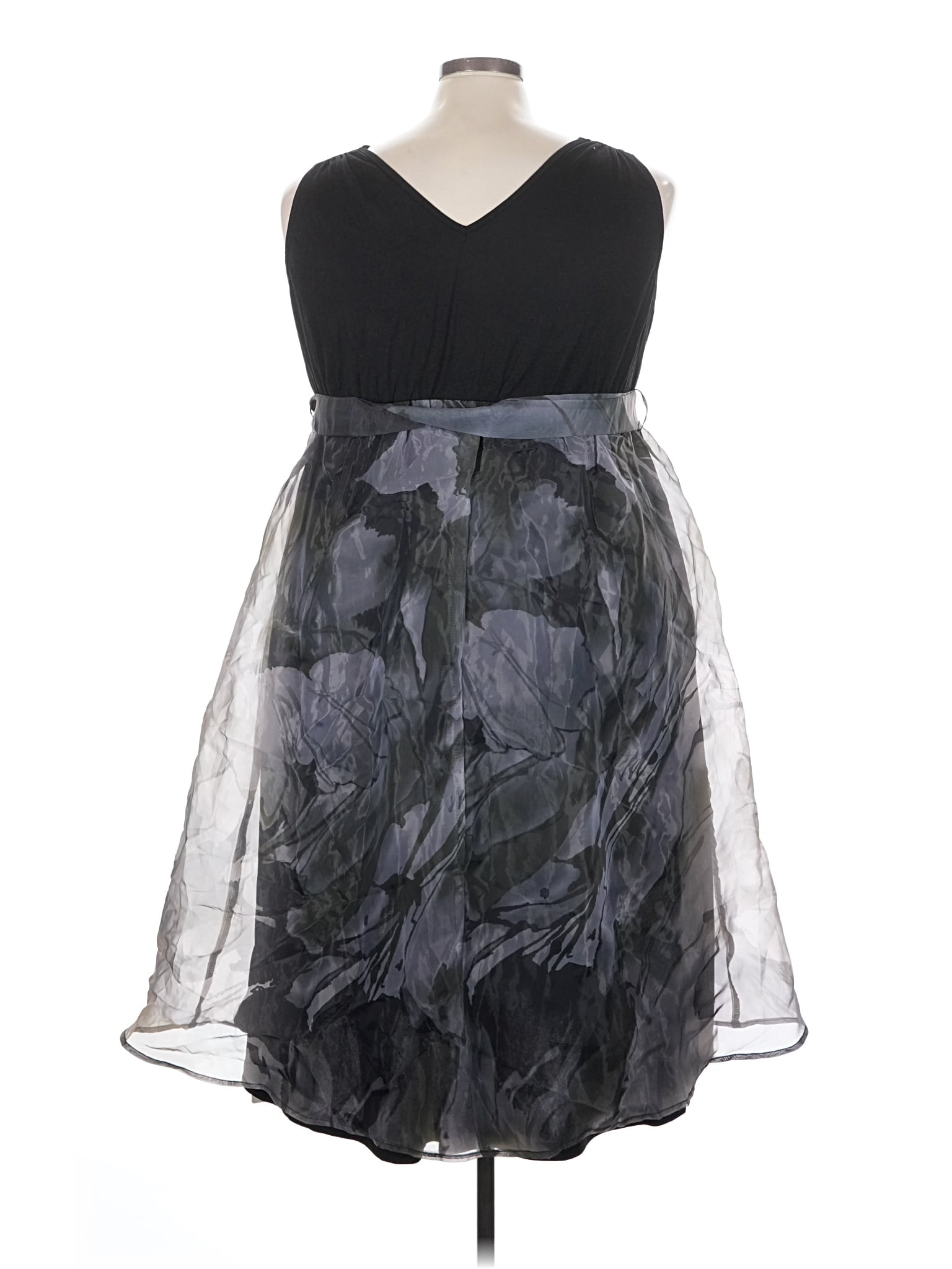 2 size - 22 W