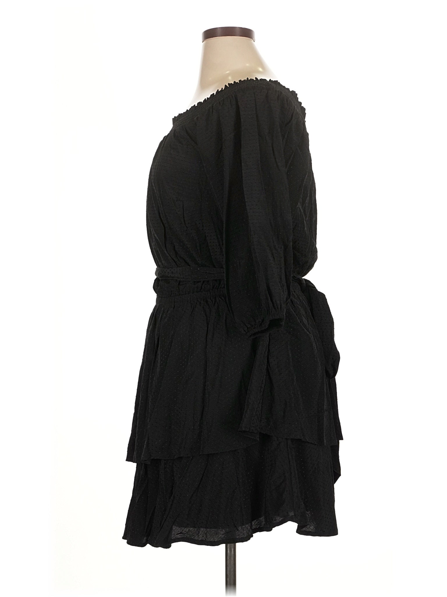 4 size - 14 W (XS) W