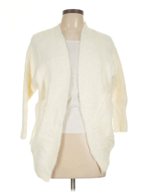 1 size - Lg(Estimated)