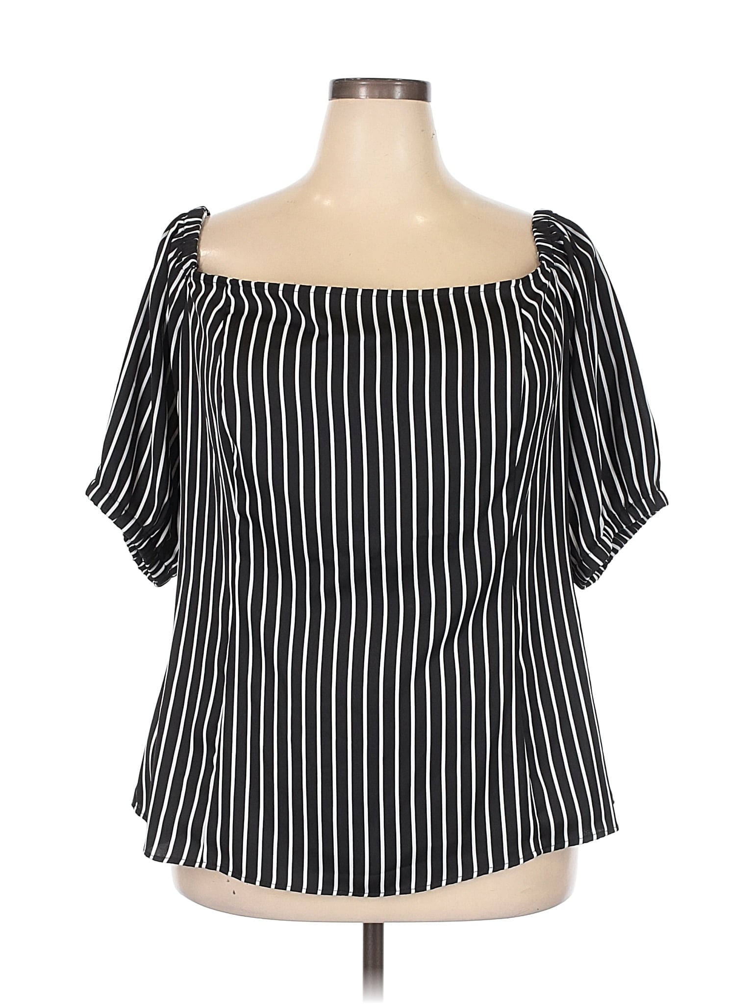 1 size - 18 W (M) W