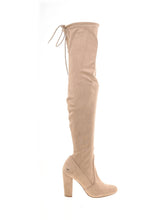 1 shoe size - 8