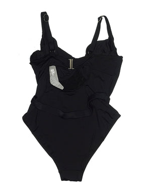 2 size - 18 W (M) W