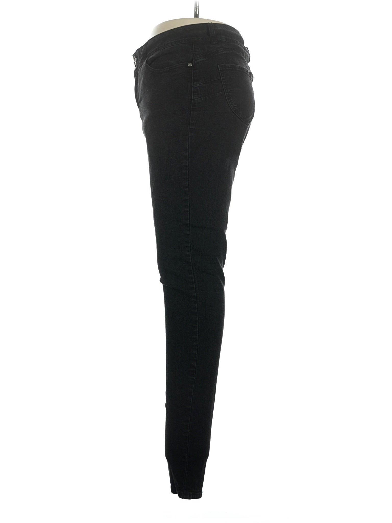 4 size - 14 W