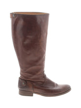 1 shoe size - 9