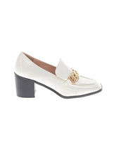 1 shoe size - 39 (EU)