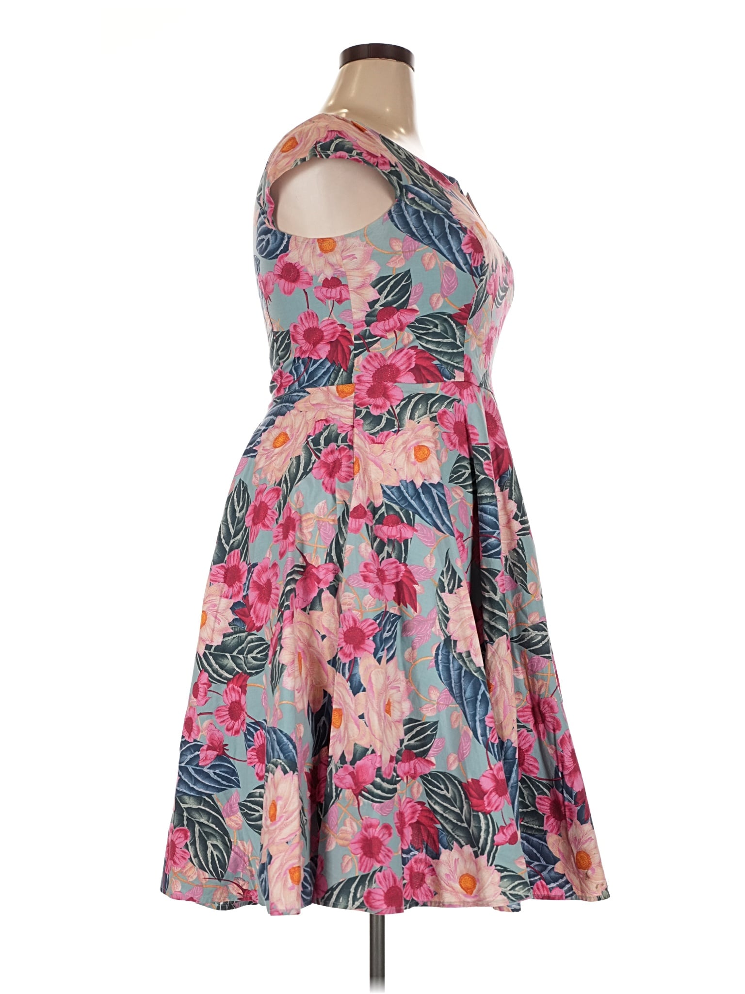 3 size - 2X W