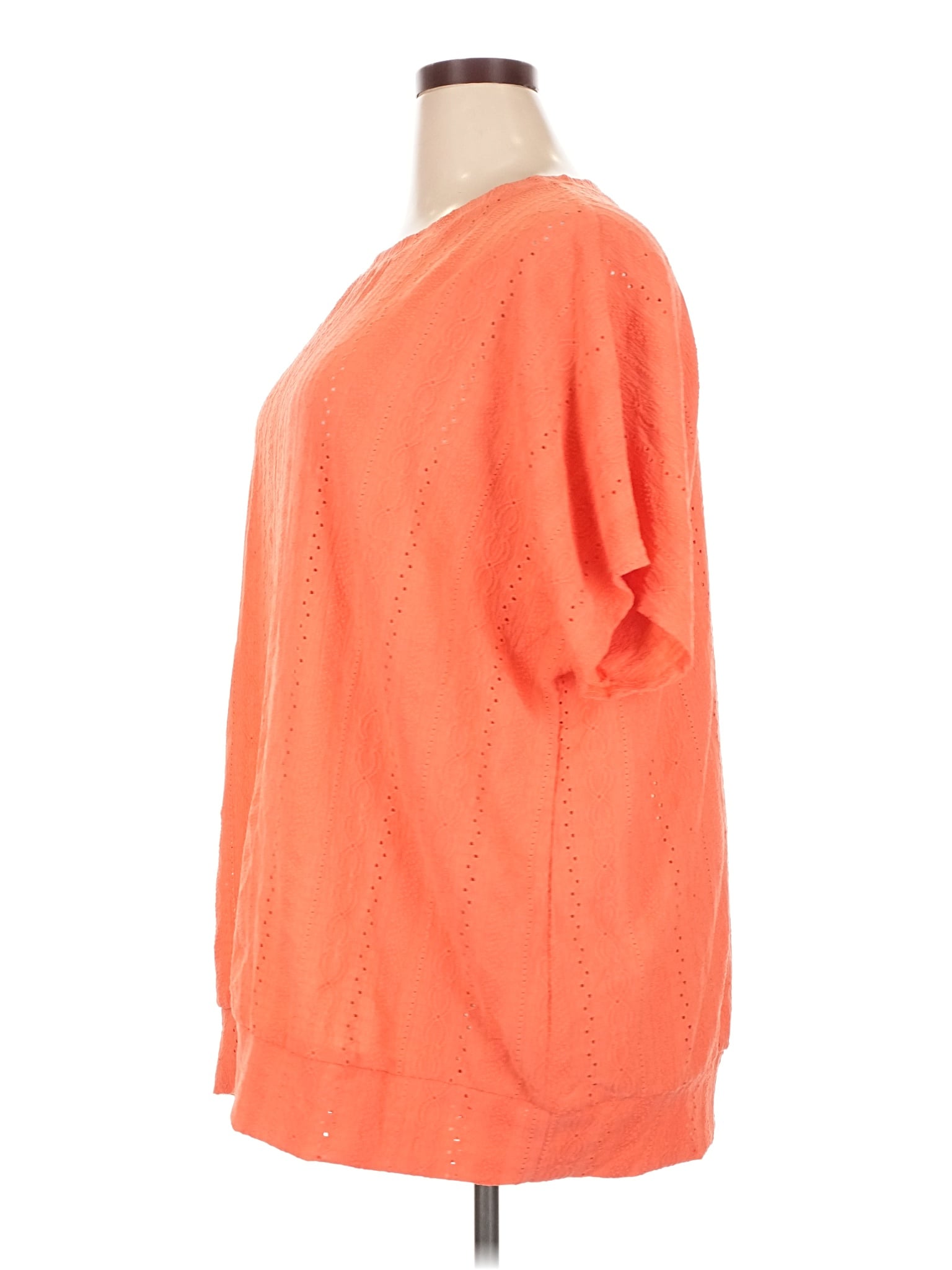 4 size - 22 W