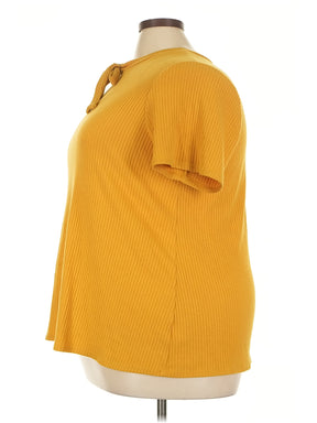 4 size - 4X W