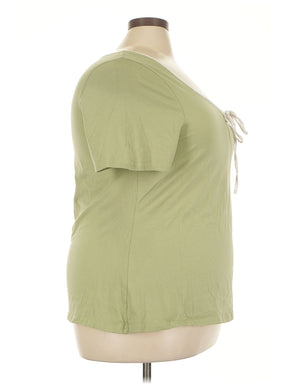 3 size - 22 W