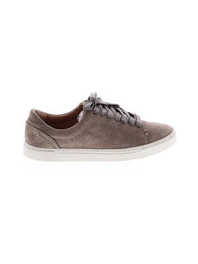 1 shoe size - 7