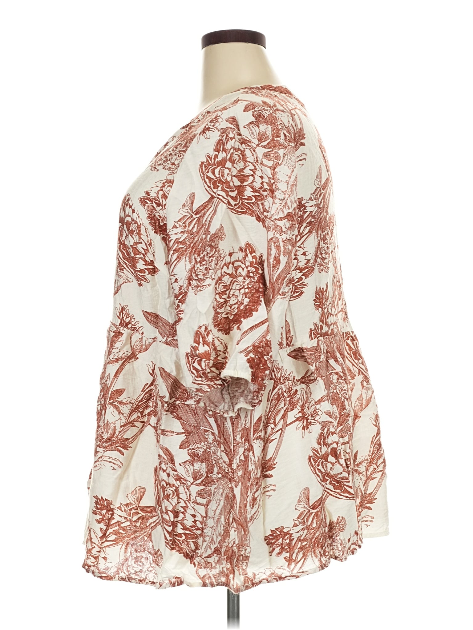 4 size - 22 W