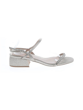 1 shoe size - 6