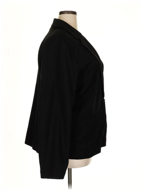 3 size - 22 W
