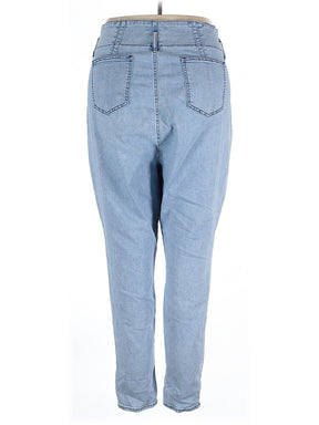 2 waist size - 28 W