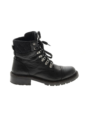 1 shoe size - 8