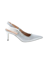 1 shoe size - 10