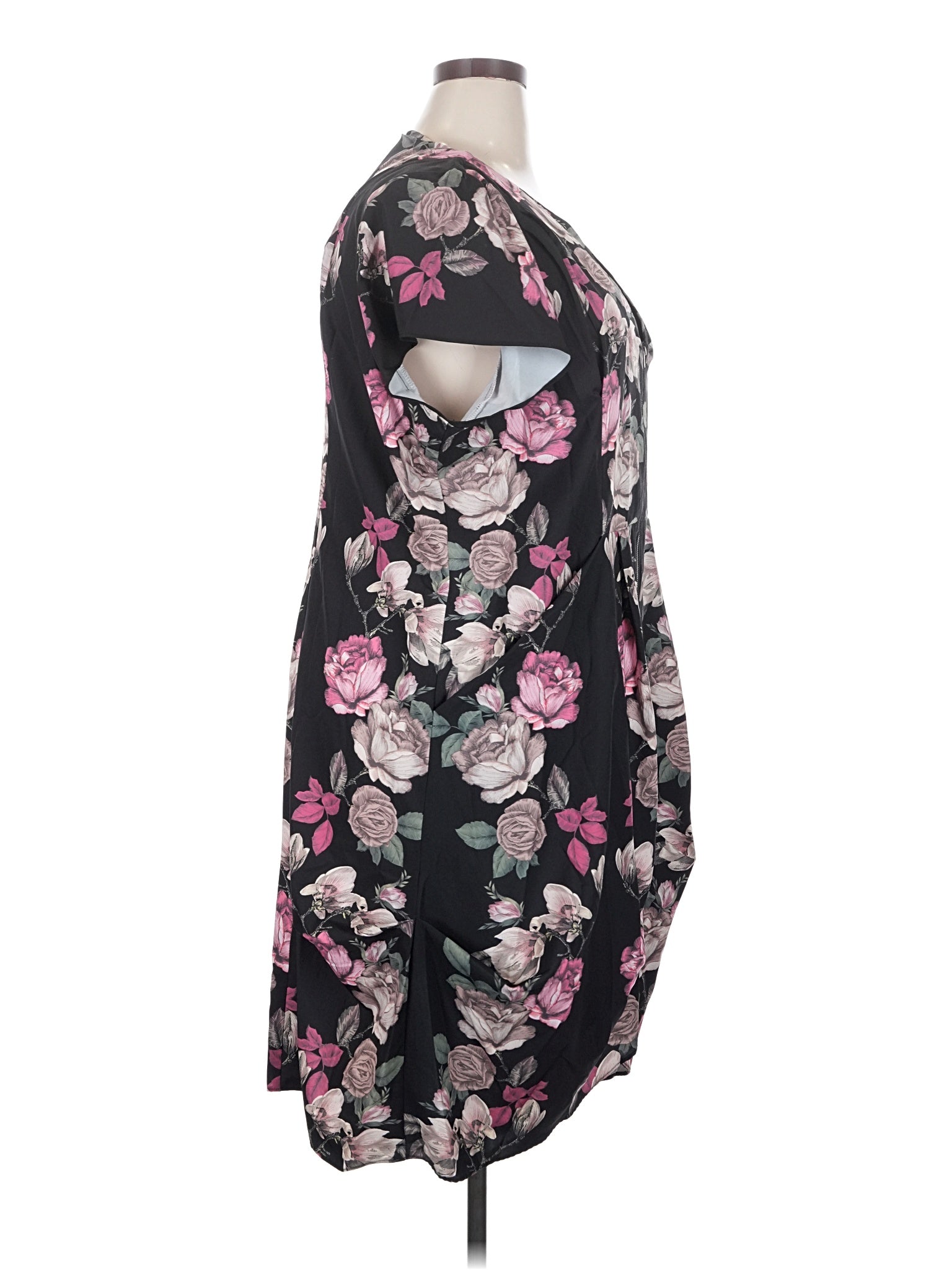 3 size - 24 W (XXL) W