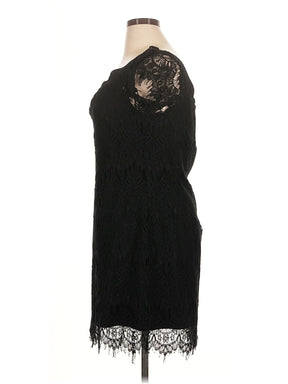 4 size - 14 W (XS) W