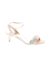 1 shoe size - 10