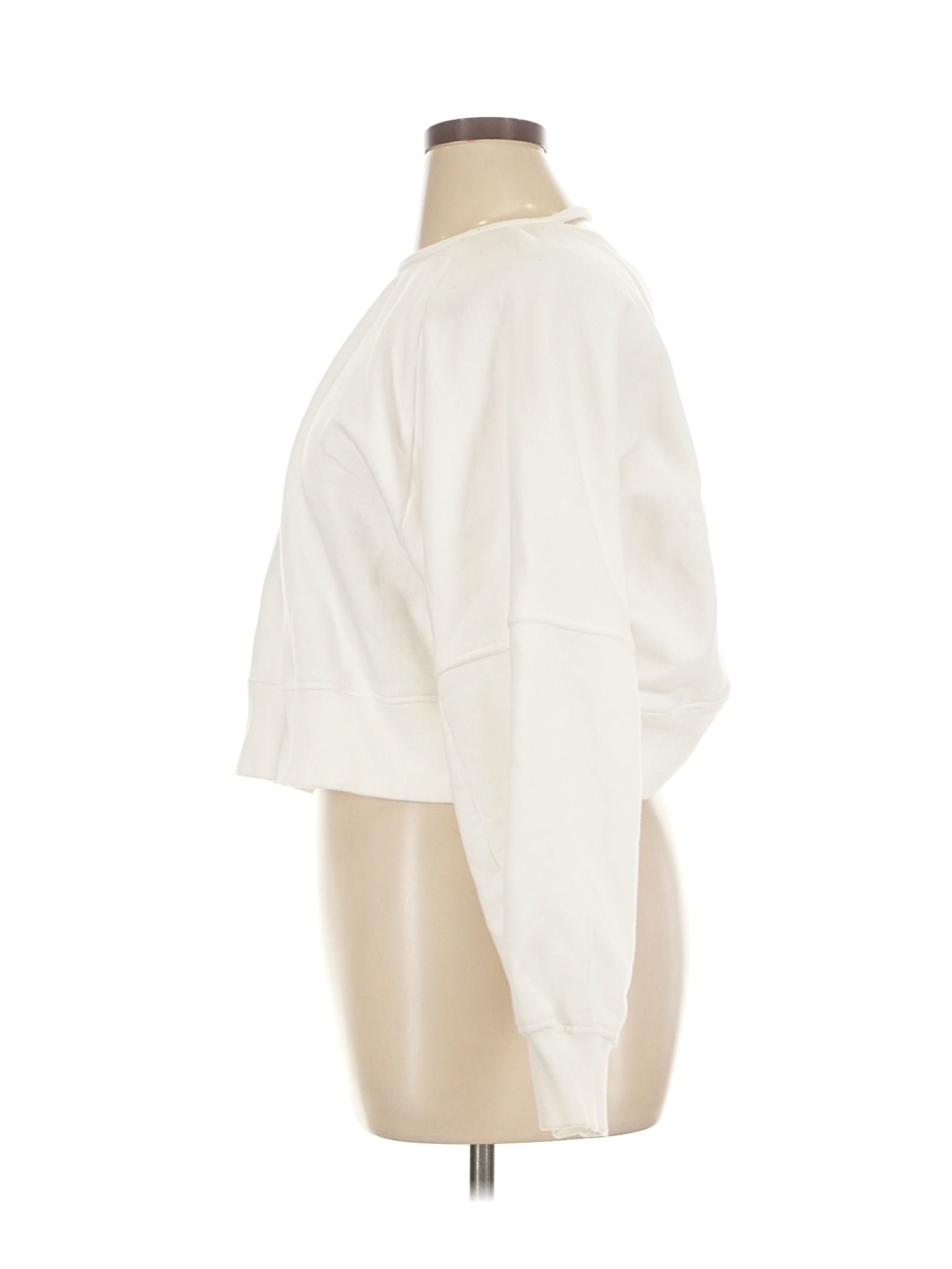 4 size - XL (Estimated)