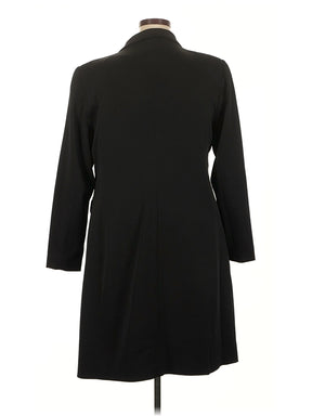 2 size - 18 W (M) W